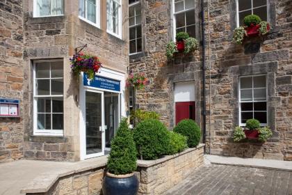 Leonardo Edinburgh City - image 3