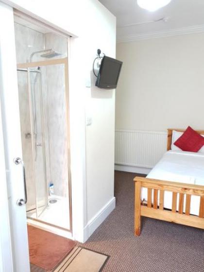 Dalry Guesthouse - image 13