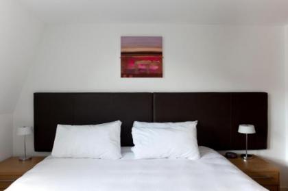 My-Canning Street Apartments - image 8