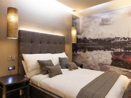 Rooms & Suites Picardy Place - image 4