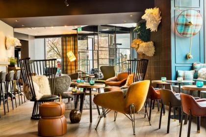 Motel One Edinburgh-Royal - image 18