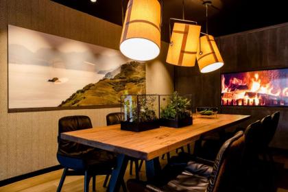Motel One Edinburgh-Royal - image 4