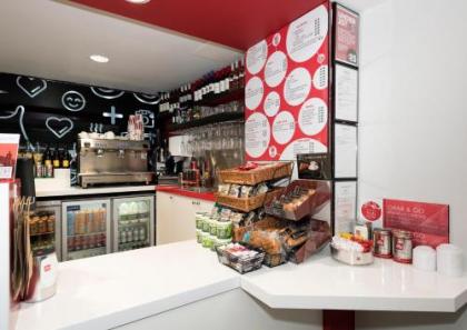 Haymarket Hub Hotel - image 19