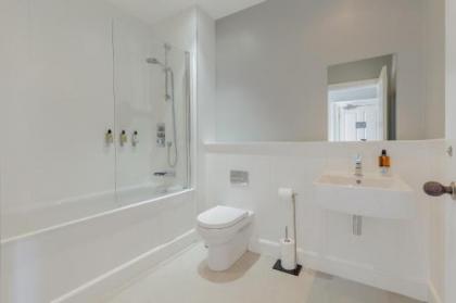 Destiny Scotland - Q-Residence - image 3