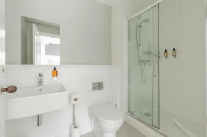 Destiny Scotland - Q-Residence - image 5