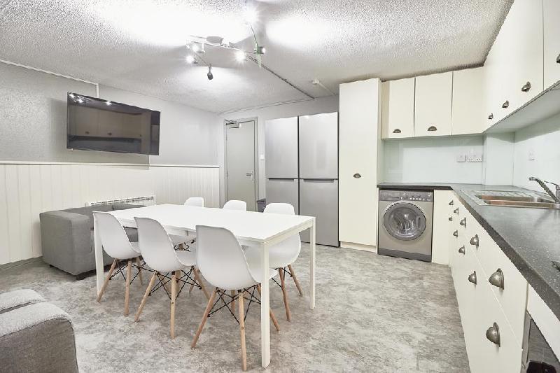Destiny Student - Meadow Court - image 3