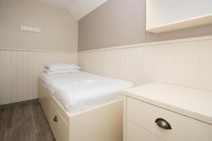 Destiny Student - Meadow Court - image 8