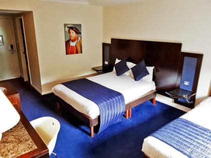 Britannia Edinburgh Hotel - image 10
