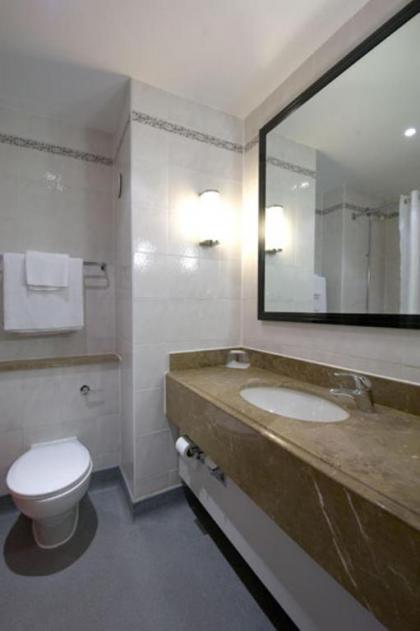 Britannia Edinburgh Hotel - image 13