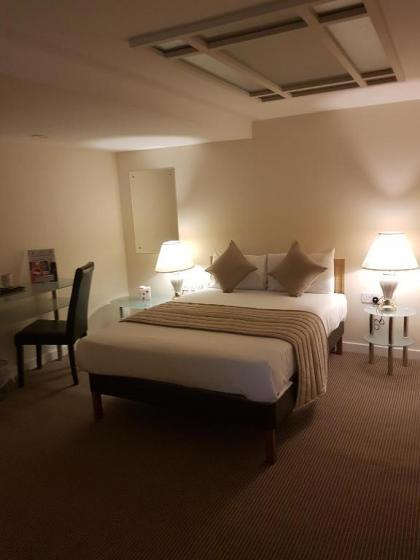 Britannia Edinburgh Hotel - image 2