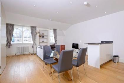 Destiny Scotland - St Andrew Square Apartments - image 11