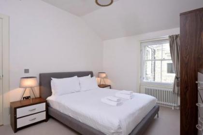 Destiny Scotland - St Andrew Square Apartments - image 4
