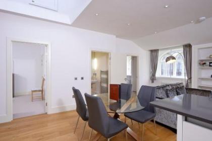 Destiny Scotland - St Andrew Square Apartments - image 6