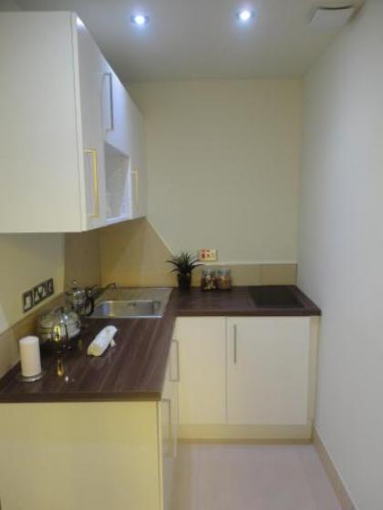 Palmerston Suites - image 13