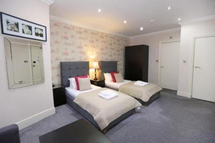 Palmerston Suites - image 6