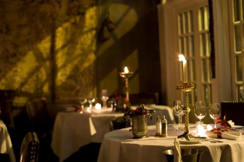 The Witchery by the Castle - image 6