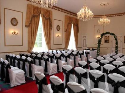 Melville Castle Hotel - image 20