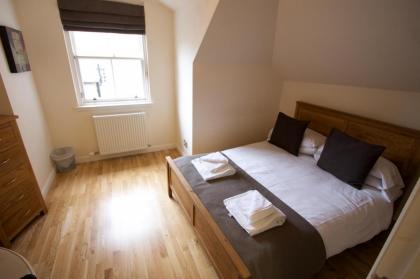 Burnets Apartments - image 22