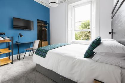 Castle Park Guest House - image 15