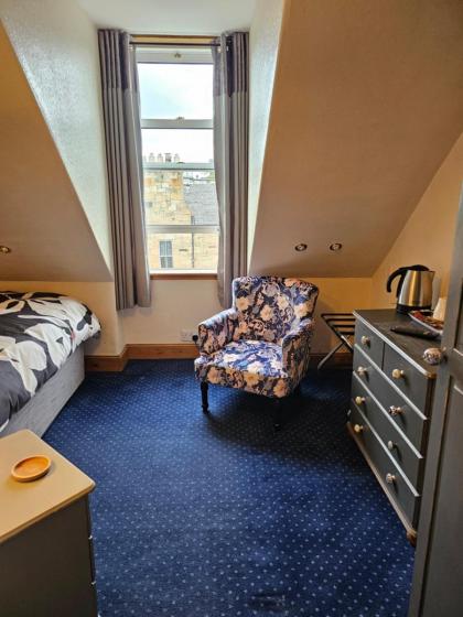 Smiths Guest House - image 19