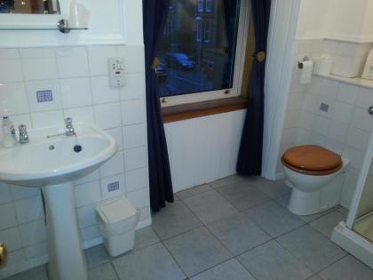 Smiths Guest House - image 23