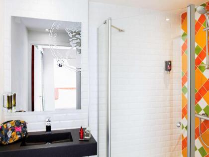 ibis Styles Edinburgh Centre St Andrew Square - image 8