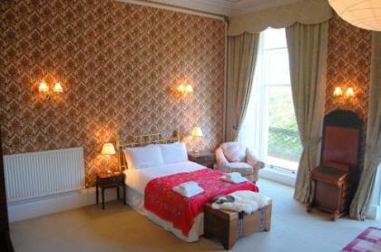 Regent Terrace Central and Charming Quiet - image 2