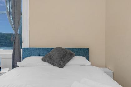 Edinburgh City Centre Jasmine Apartment -SLEEPS 7 - image 14