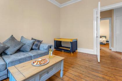 Edinburgh City Centre Jasmine Apartment -SLEEPS 7 - image 8