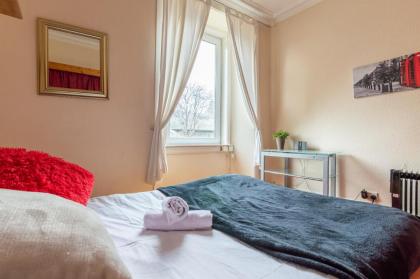 Edinburgh City Centre Hamza Apartment - image 7
