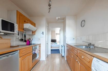 Tony Asga - Tony's Apartment HEART OF EDINBURGH CITY CENTRE sleeps 2 - image 11