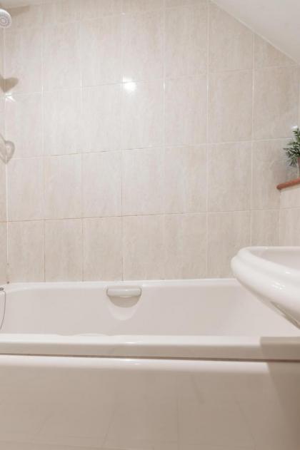 Tony Asga - Tony's Apartment HEART OF EDINBURGH CITY CENTRE sleeps 2 - image 15