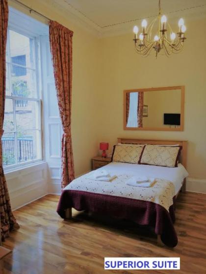 Edinburgh City Suites - image 4