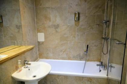 Edinburgh Holiday Guest House - image 2