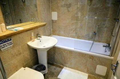 Edinburgh Holiday Guest House - image 3