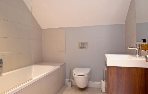 Destiny Scotland - Hill Street Apartments - image 7