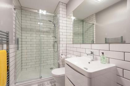 Rose Apartment - image 11