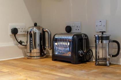 Rose Apartment - image 14