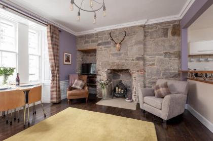 Rose Apartment - image 2