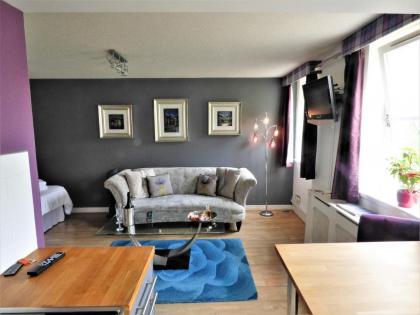Grassmarket Studio - image 5