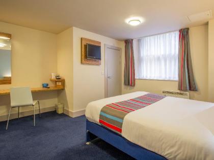 Travelodge Edinburgh Haymarket - image 4