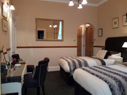 Lauderville guest house - image 15