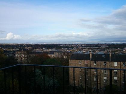 Sonder Royal Garden Apartments - image 11