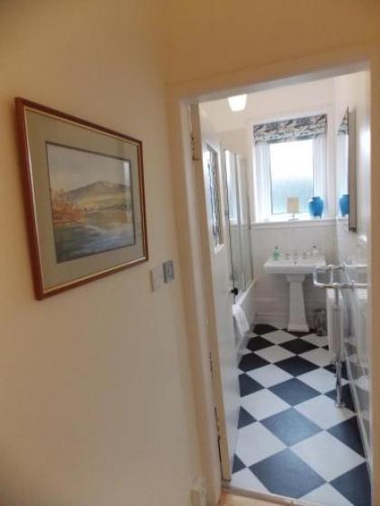 Violet Bank Apartment Morningside - image 15