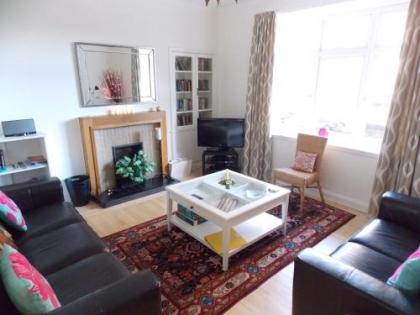 Violet Bank Apartment Morningside - image 17