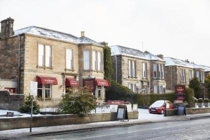 Hampton Hotel by Greene King Inns - image 9