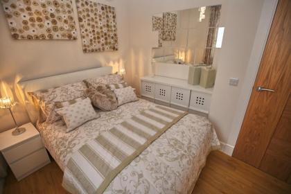 Dalry House Residence - image 2