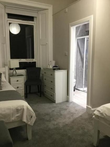Amaryllis Guest House - image 14