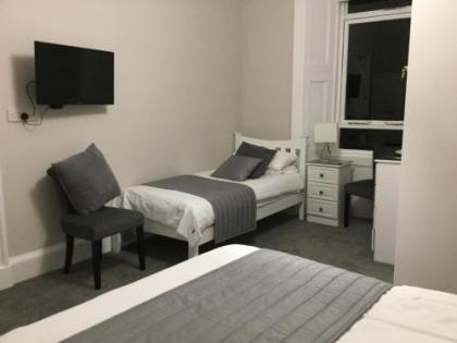 Amaryllis Guest House - image 4