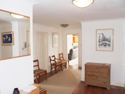 Royal Mile Mansions Apartment Edinburgh - image 18